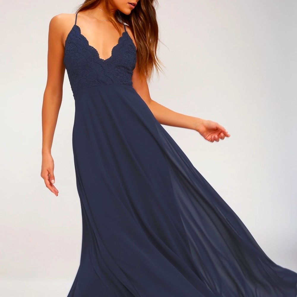 NWT Lulu’s Navy Blue Lace Maxi Dress M